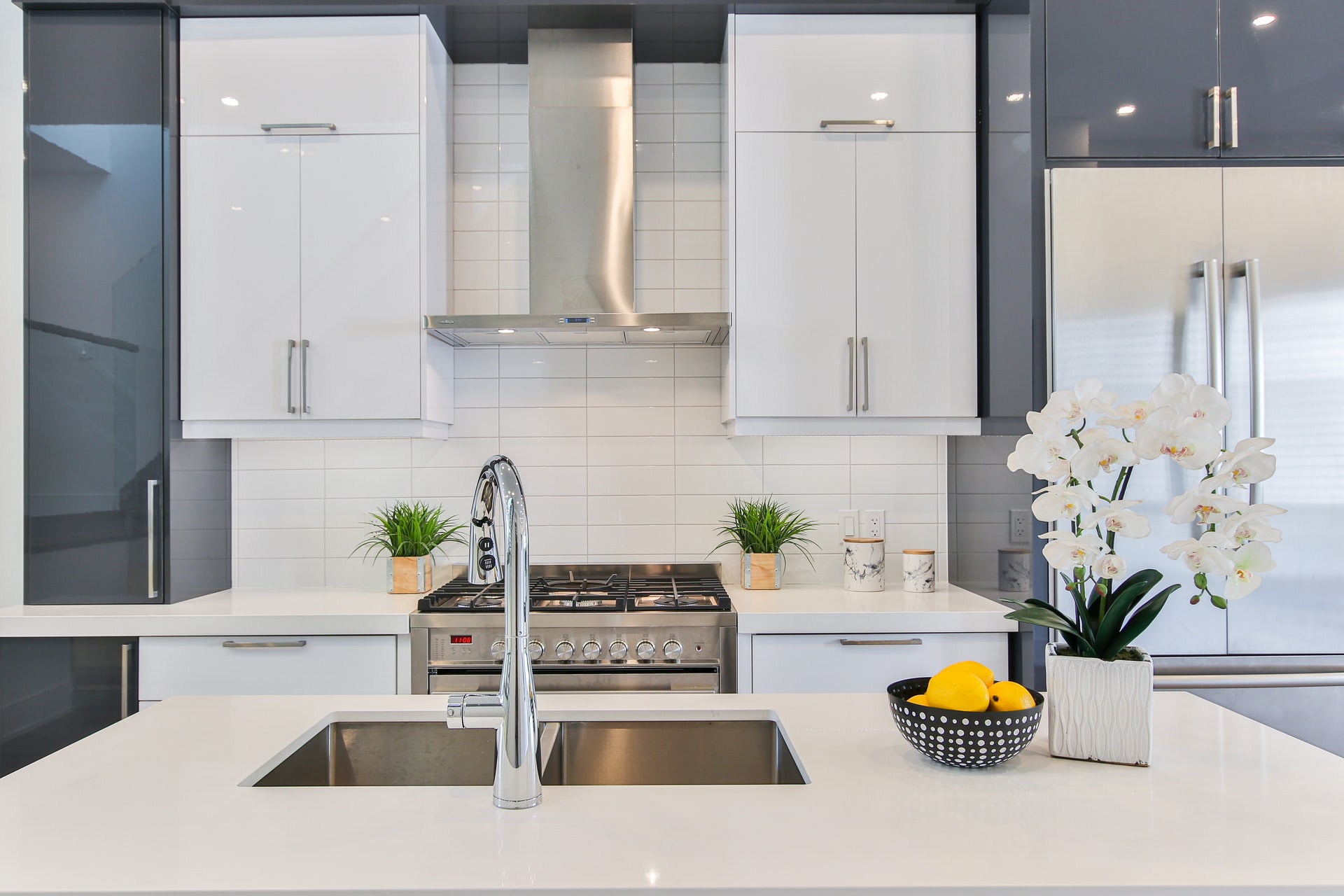 Kitchen Cabinet Refinishing — Woodstock, Ontario