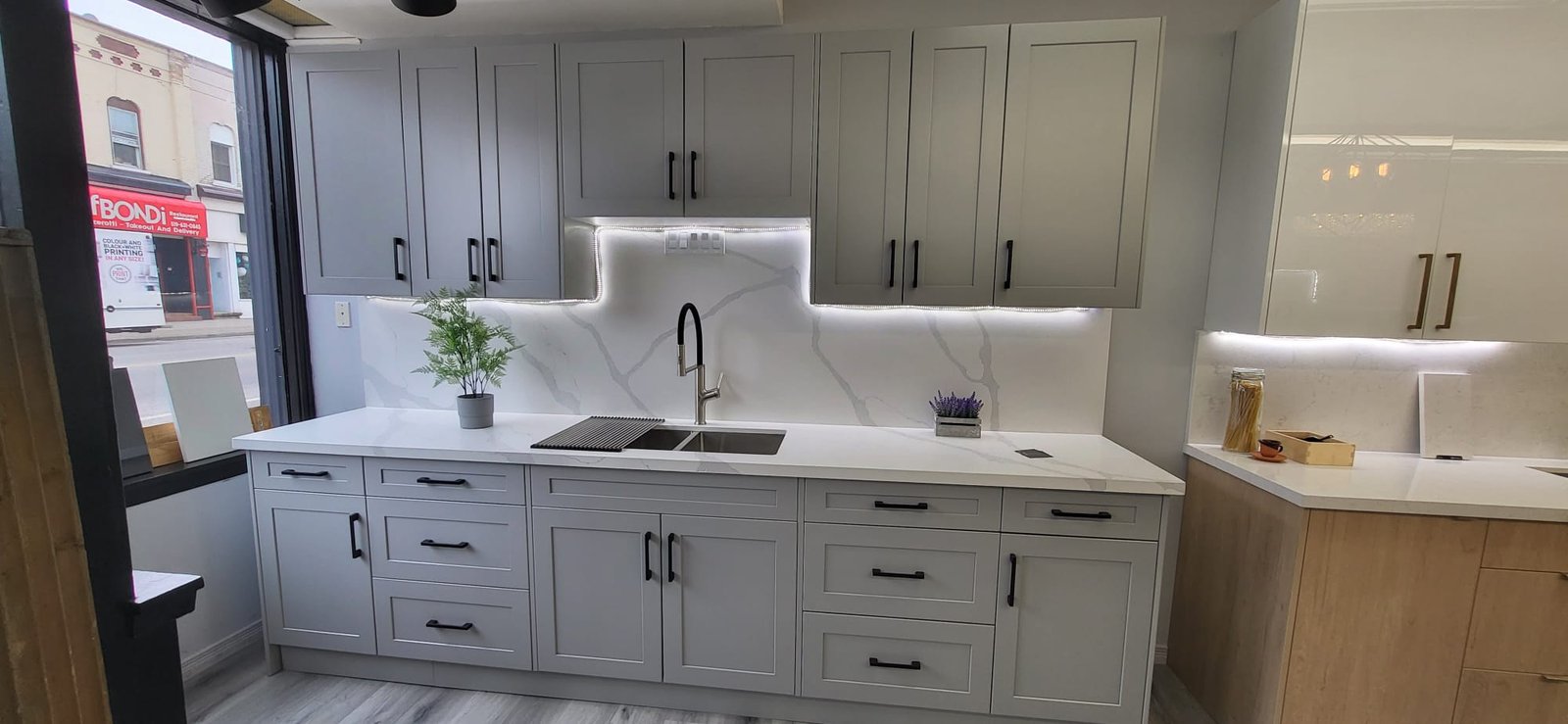 Waterloo Kitchen refacing services